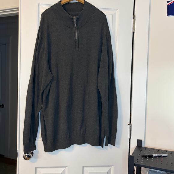 Foundry mens gray quarter zip sweater. Size 3XLT - Picture 6 of 7
